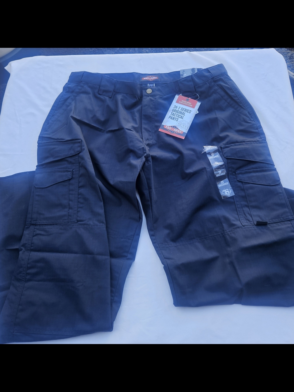 Women's Straight Leg Tactical Cargo Pants - Black